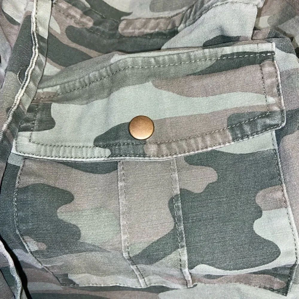 Justice camo multi pocket mid length jacket